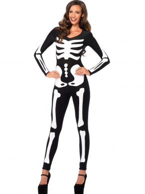 Opzoek naar een spooky Halloween outfit? Maak kennis met het skelet outfit dat ook nog eens een glow in the dark effect heeft. In het donker kan iedereen jouw wandelende skelet bewonderen. Aan de achterzijde zit een handige ritssluiting waarmee je de catsuit relatief eenvoudig kan aantrekken.